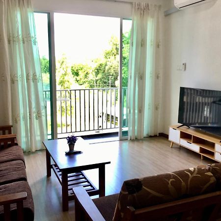 Springfield 3-Storey Cheerful Townhouse #Yoyo Homestay SDK Exteriör bild