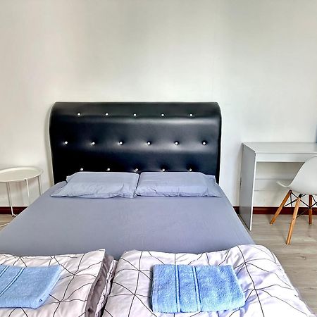 Springfield 3-Storey Cheerful Townhouse #Yoyo Homestay SDK Exteriör bild
