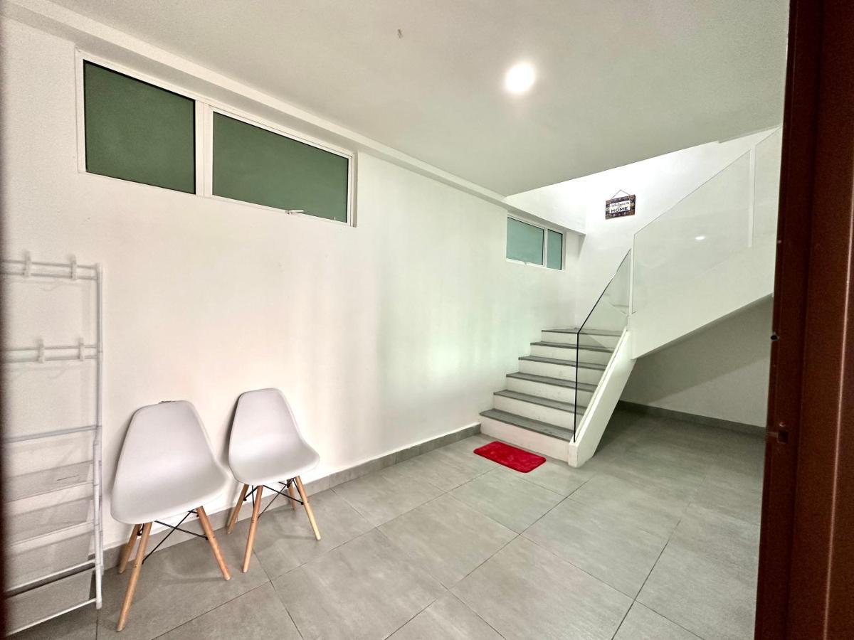 Springfield 3-Storey Cheerful Townhouse #Yoyo Homestay SDK Exteriör bild