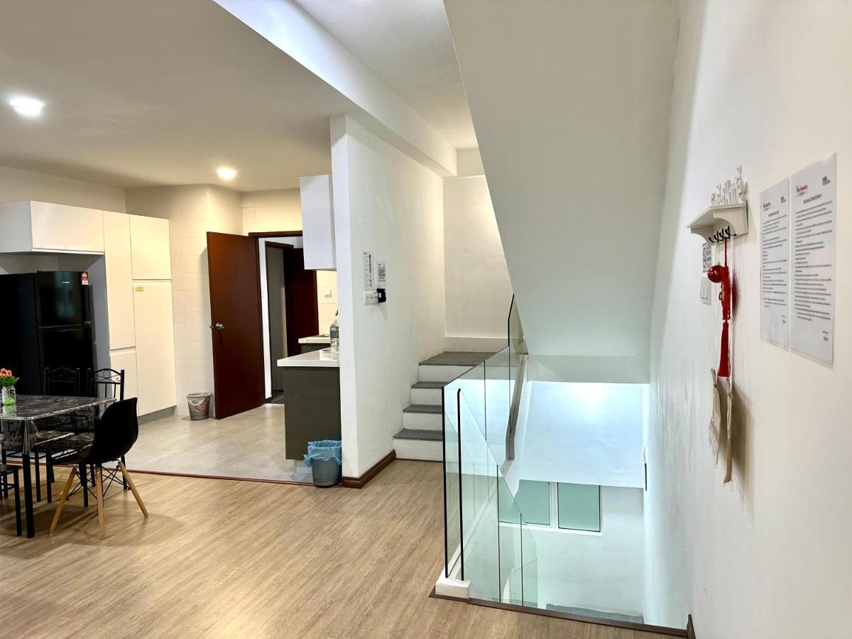 Springfield 3-Storey Cheerful Townhouse #Yoyo Homestay SDK Exteriör bild