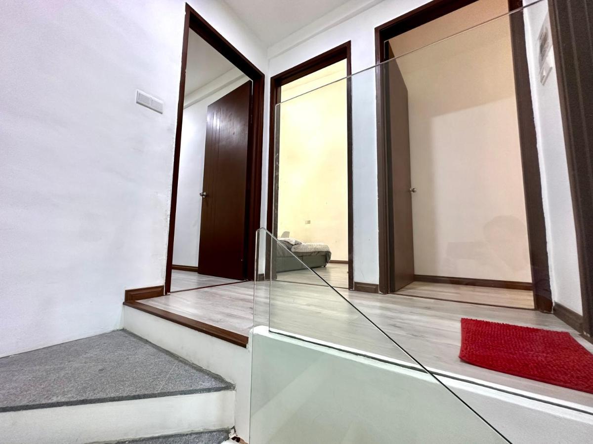 Springfield 3-Storey Cheerful Townhouse #Yoyo Homestay SDK Exteriör bild